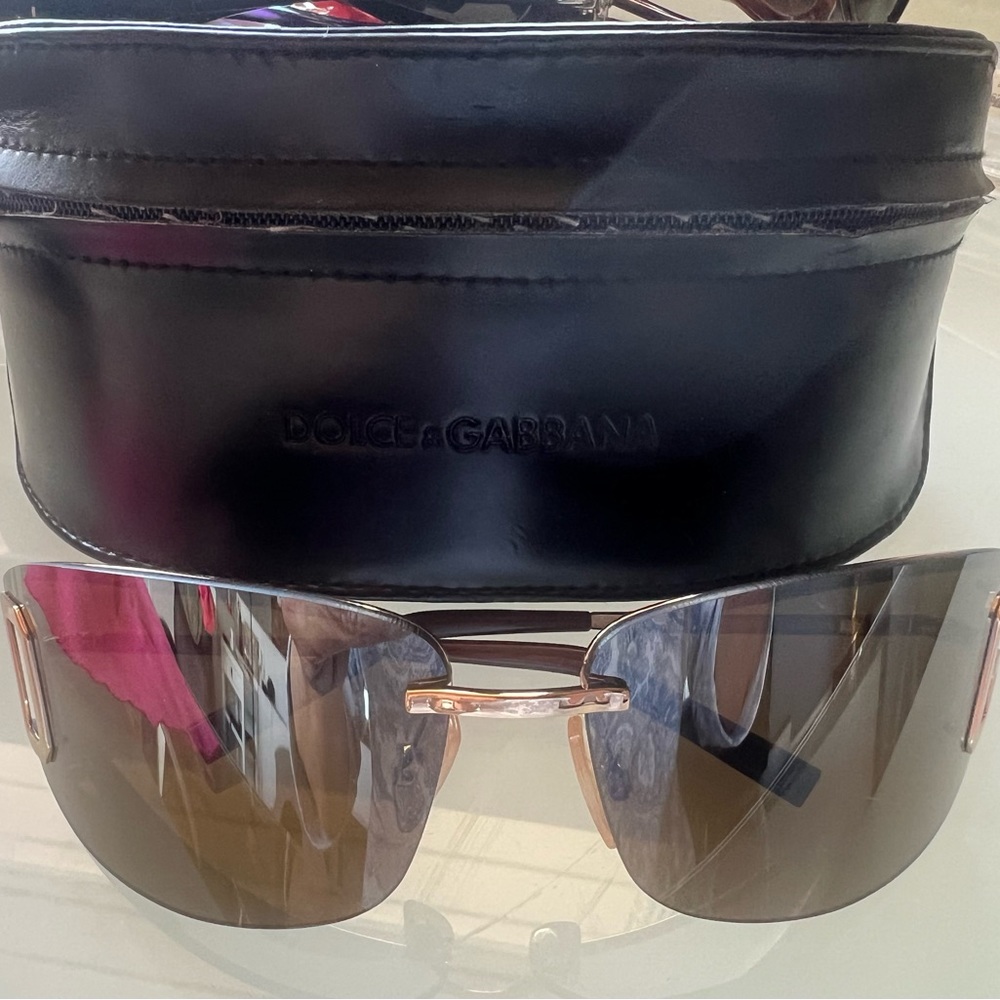 Dolce & Gabbana sunglasses,